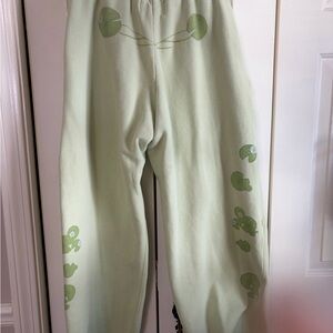 Alchemai Lilypod sweatpants